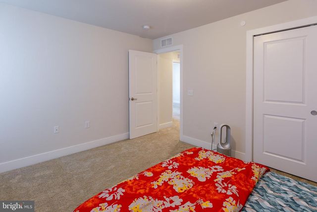 22 LADBROKE DR, Exton, PA 19341