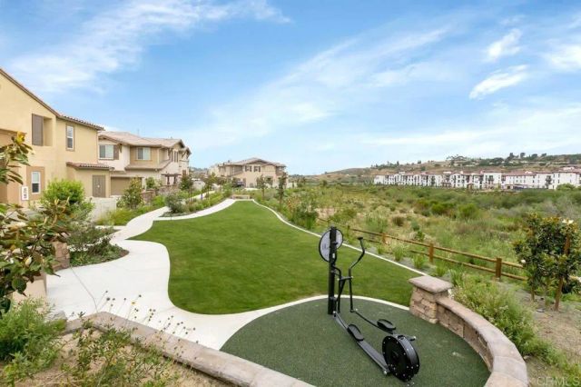 3312 Telaga Rd, Carlsbad, CA 92010