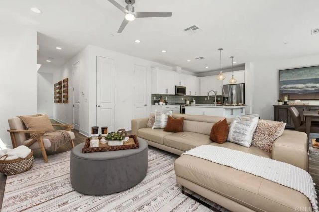 3312 Telaga Rd, Carlsbad, CA 92010