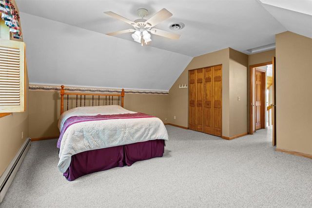 728 E RIVER DRIVE, Omro, WI 54963