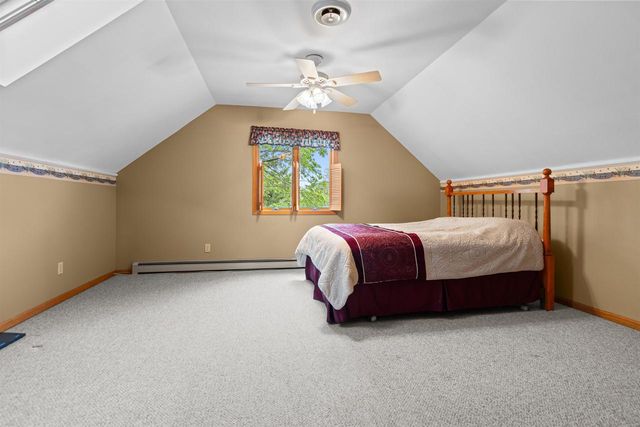 728 E RIVER DRIVE, Omro, WI 54963