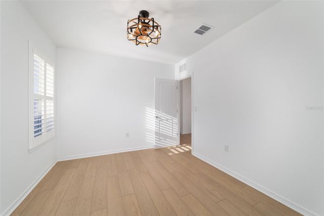 5543 SW 85TH AVENUE ROAD, Ocala, FL 34481