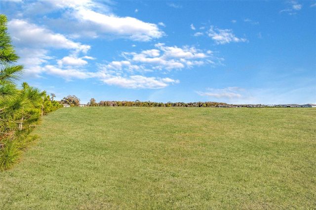 5543 SW 85TH AVENUE ROAD, Ocala, FL 34481