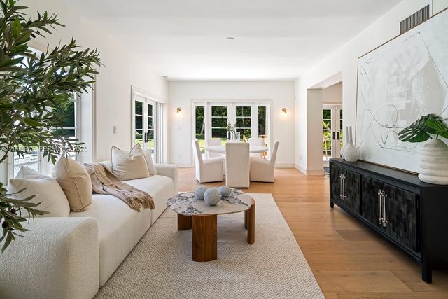 1228 Alhambra Cir, Coral Gables, FL 33134