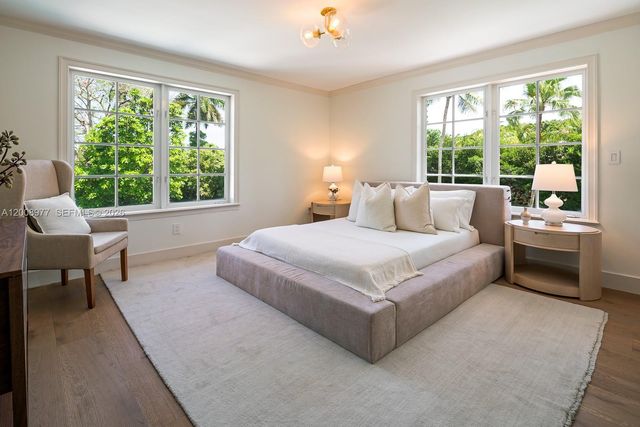 1228 Alhambra Cir, Coral Gables, FL 33134