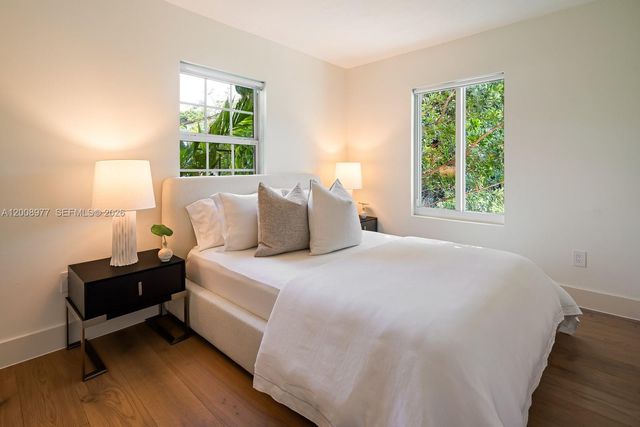 1228 Alhambra Cir, Coral Gables, FL 33134