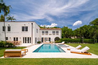 1228 Alhambra Cir, Coral Gables, FL 33134