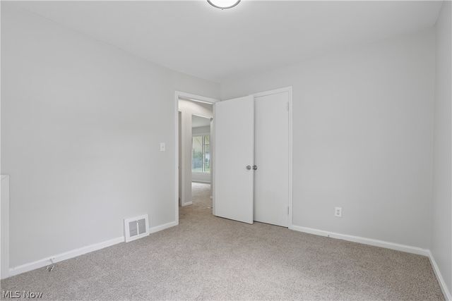 1237 Easton Drive, Akron, OH 44310