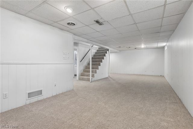 1237 Easton Drive, Akron, OH 44310