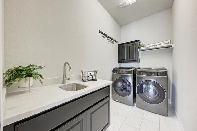 4100 Belisario CT, Leander, TX 78641