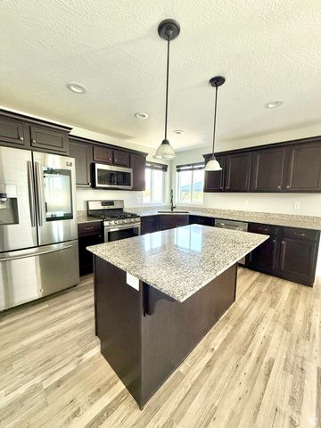 12476 S CLIPPER PEAK DR, Herriman, UT 84096
