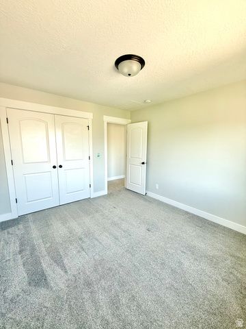12476 S CLIPPER PEAK DR, Herriman, UT 84096