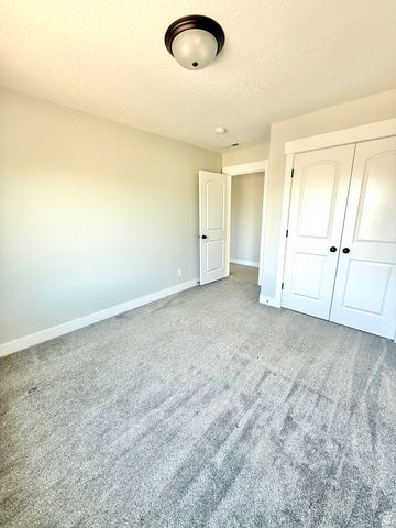 12476 S CLIPPER PEAK DR, Herriman, UT 84096
