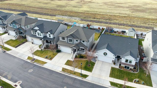 12476 S CLIPPER PEAK DR, Herriman, UT 84096