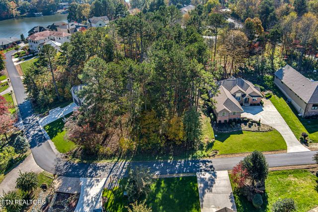 330 Kiyuga Way, Loudon, TN 37774