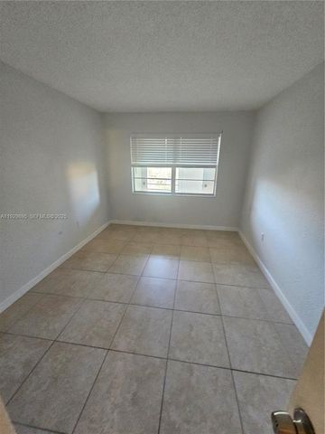 4314 NW 9th Ave 5-3A, Deerfield Beach, FL 33064