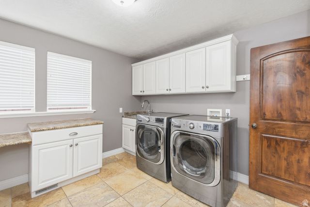 15023 S EAGLE CREST DR, Draper, UT 84020