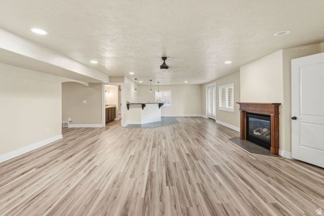 15023 S EAGLE CREST DR, Draper, UT 84020