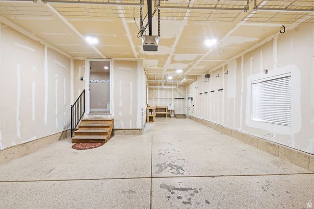 15023 S EAGLE CREST DR, Draper, UT 84020