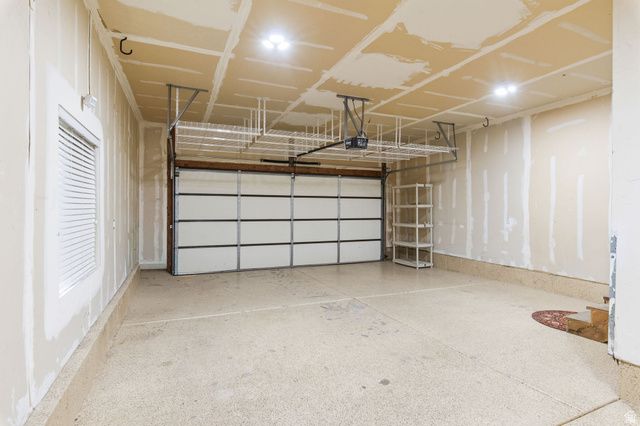 15023 S EAGLE CREST DR, Draper, UT 84020