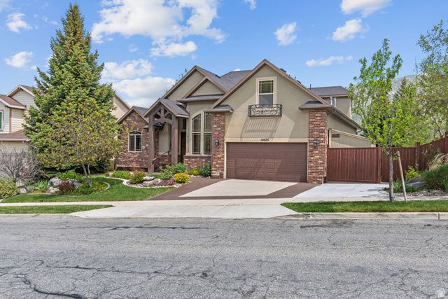 15023 S EAGLE CREST DR, Draper, UT 84020