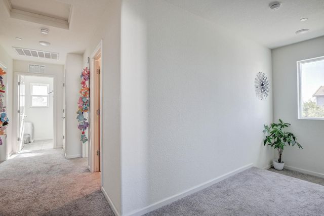 8320 KOSSUM Way, Elk Grove, CA 95624