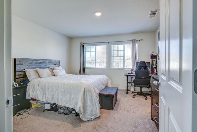 8320 KOSSUM Way, Elk Grove, CA 95624