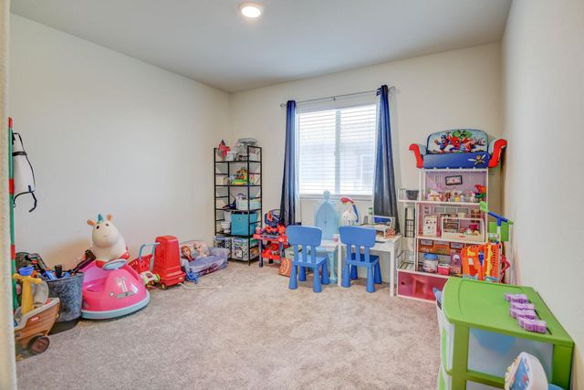8320 KOSSUM Way, Elk Grove, CA 95624