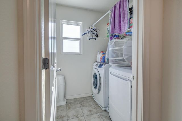 8320 KOSSUM Way, Elk Grove, CA 95624