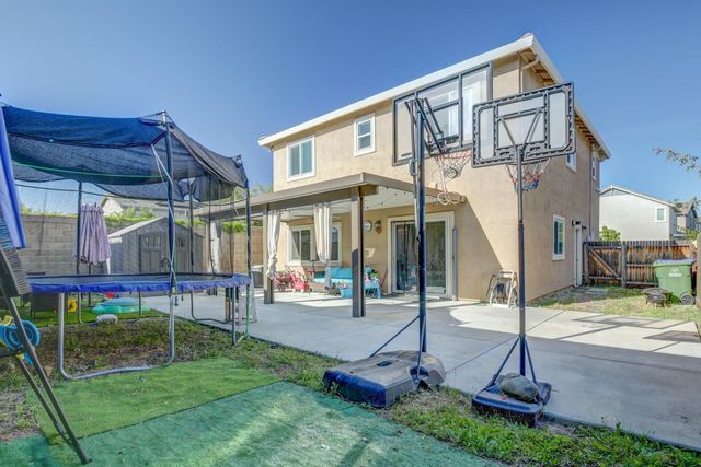 8320 KOSSUM Way, Elk Grove, CA 95624