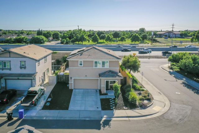 8320 KOSSUM Way, Elk Grove, CA 95624