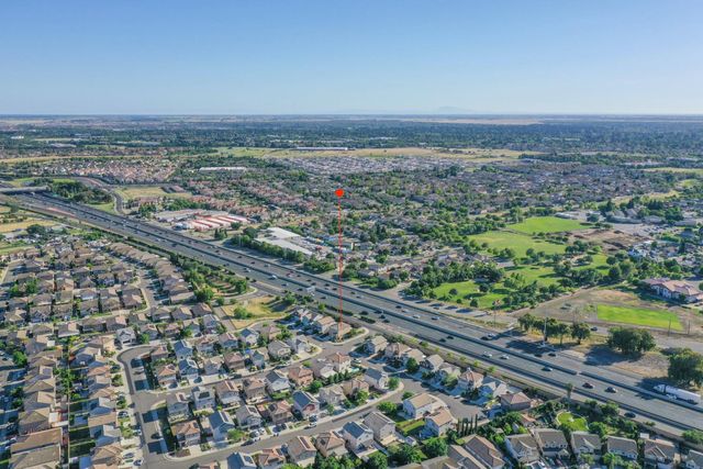 8320 KOSSUM Way, Elk Grove, CA 95624