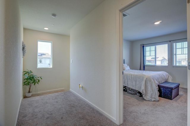 8320 KOSSUM Way, Elk Grove, CA 95624