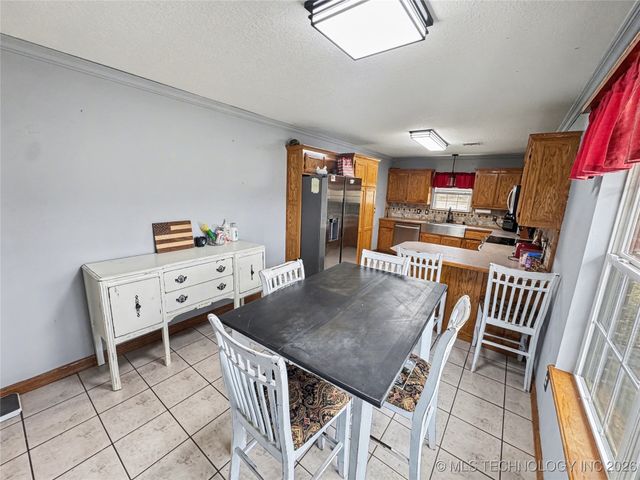 11838 E 650 Road, Hulbert, OK 74441