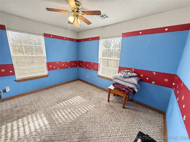 11838 E 650 Road, Hulbert, OK 74441