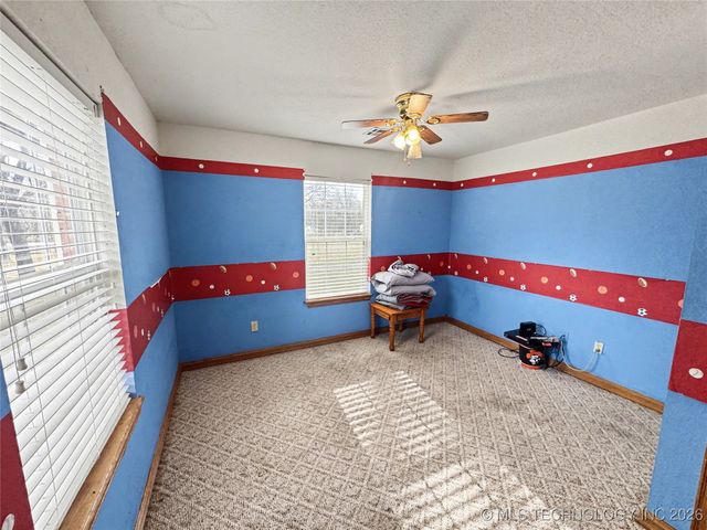 11838 E 650 Road, Hulbert, OK 74441