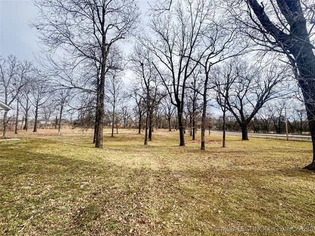 11838 E 650 Road, Hulbert, OK 74441