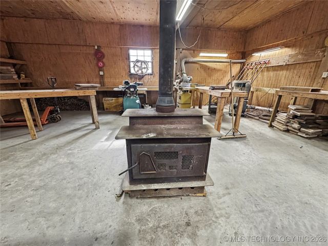 11838 E 650 Road, Hulbert, OK 74441