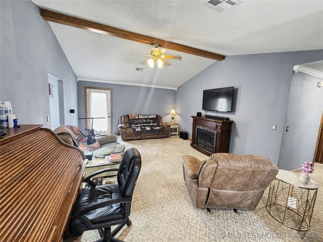 11838 E 650 Road, Hulbert, OK 74441