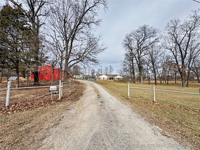 11838 E 650 Road, Hulbert, OK 74441