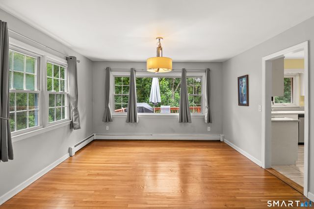 113 Dogwood Lane, Stamford, CT 06903