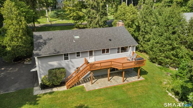 113 Dogwood Lane, Stamford, CT 06903