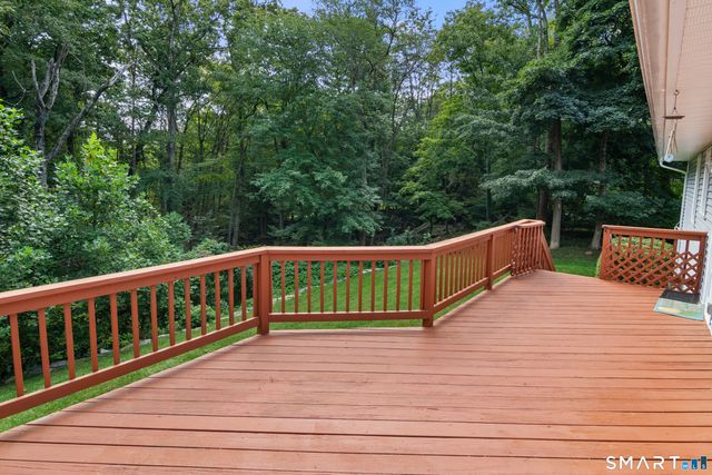 113 Dogwood Lane, Stamford, CT 06903