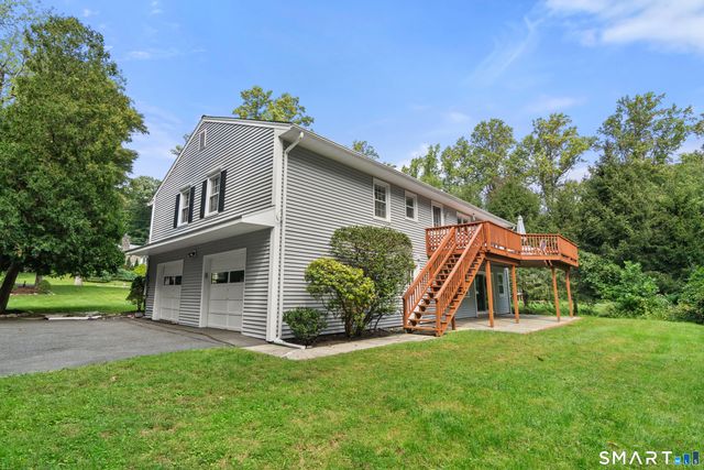 113 Dogwood Lane, Stamford, CT 06903