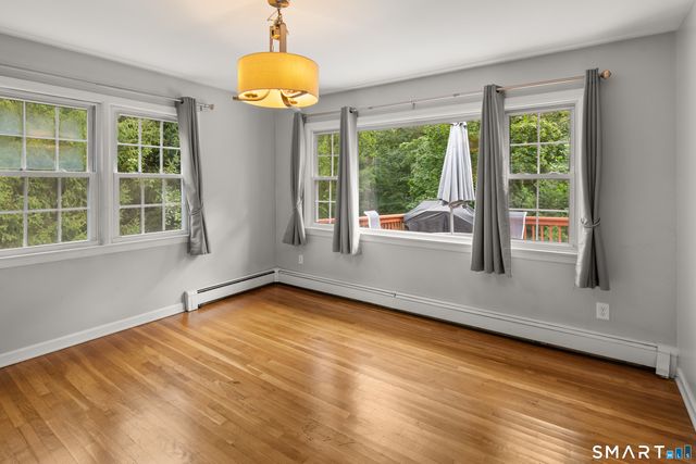 113 Dogwood Lane, Stamford, CT 06903