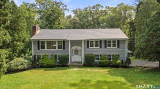 113 Dogwood Lane, Stamford, CT 06903