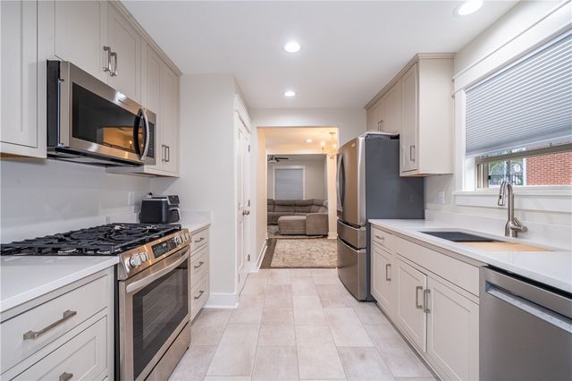 1660 Flesher Avenue, Dayton, OH 45420