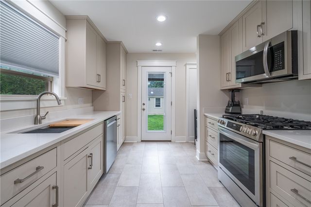 1660 Flesher Avenue, Dayton, OH 45420