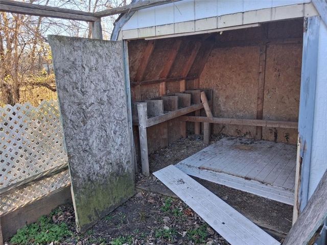 1103 Chestnut Street, Osawatomie, KS 66064