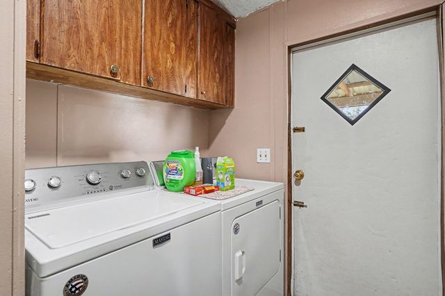 1212 Kingcrest Dr., Loris, SC 29569